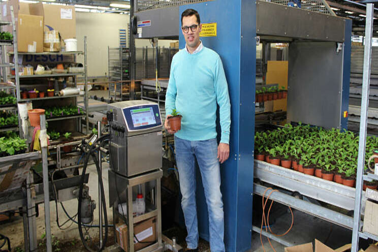 Van voorbedrukte plantpotjes naar printen met inkjet